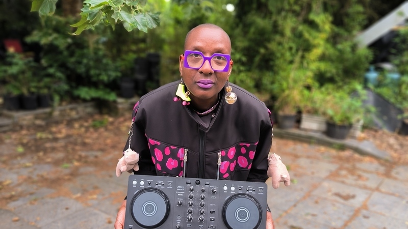 Rencontre avec une DJ swag - DJ Aminator 
