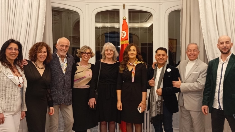 Créer de l'art avec un groupe d'artistes  belges 